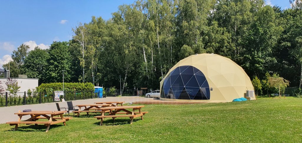 95m2 GLAMPING Ø11m ICO F4 H5,5m · 10