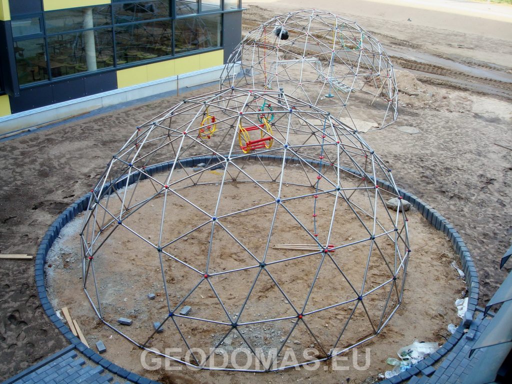 28m2 PLAYGROUND Ø6m ICO F4 H3m · 13