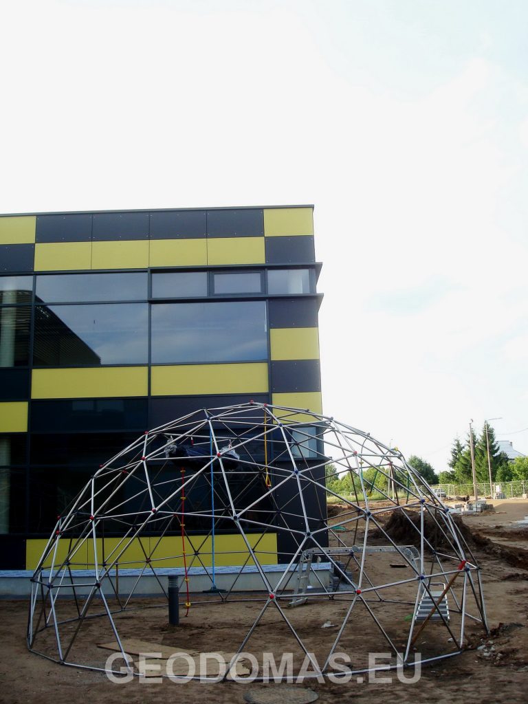 28m2 PLAYGROUND Ø6m ICO F4 H3m · 12