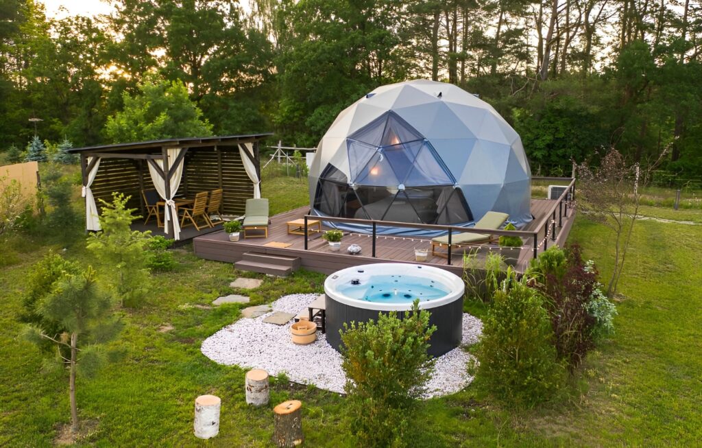 GLAMP 35  Ø6.7m ▪︎ 35m² | ALL-SEASON